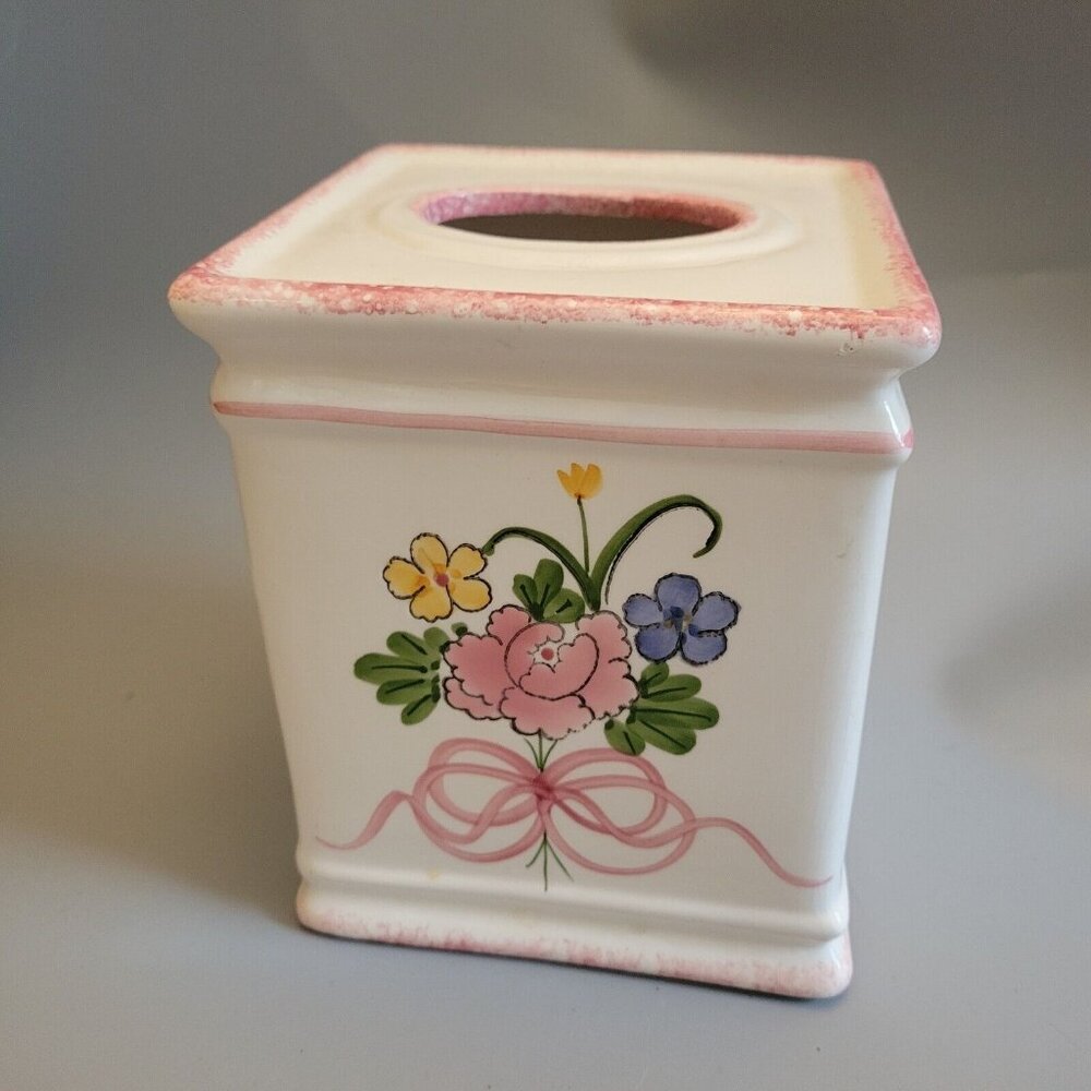 Vintage 80s Ceramic TissueBox Cover Holder White/Pink Floral Cottage Chic E536-3